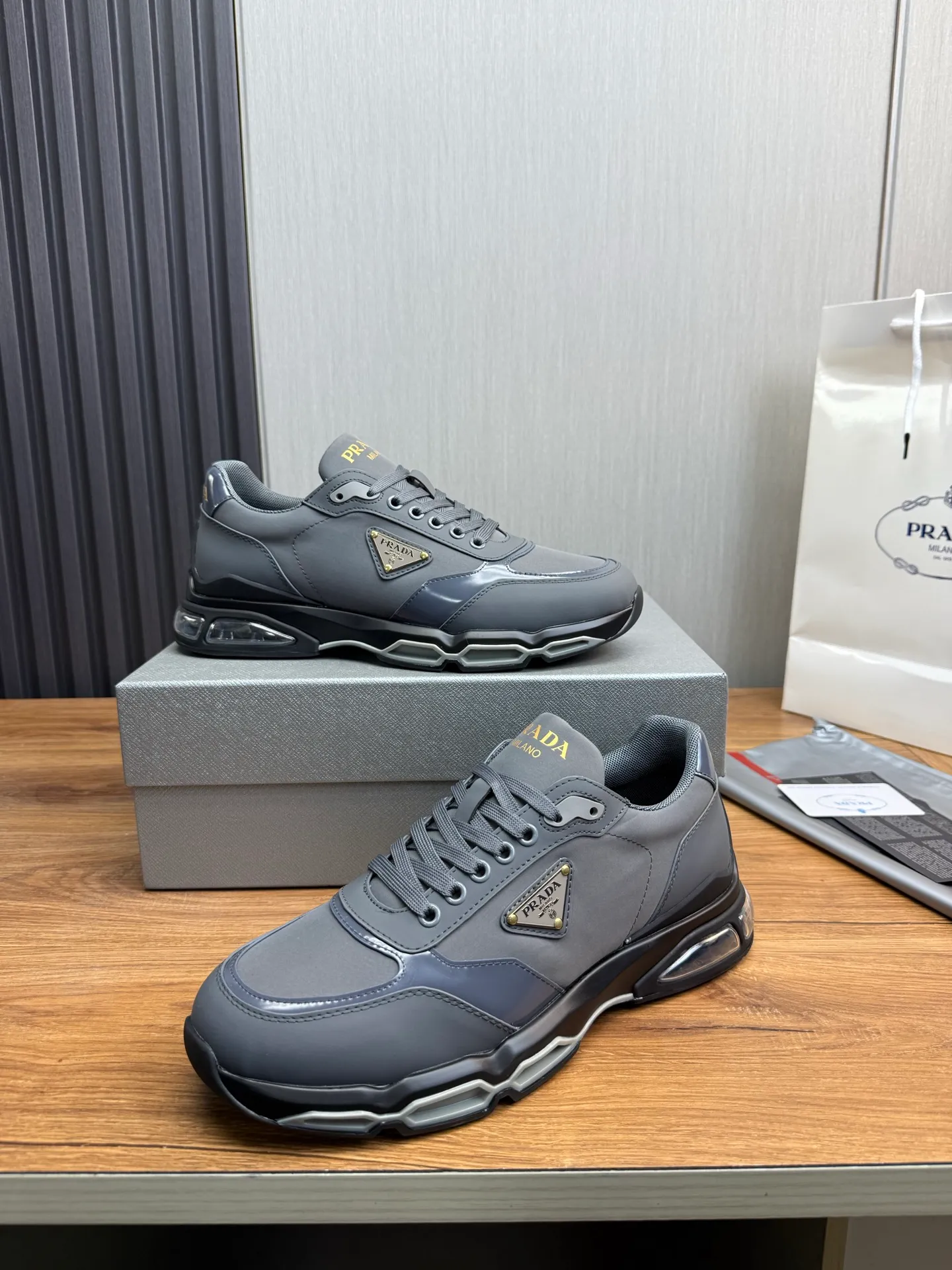 Men's shoes 💰640💰 [PRADA] Men's shoes are popular in the counter, official website is synchronized, 1 high-quality shipment ✔️Original cowhide upper + cowhide lining, 1🆚1 replica, original sole, 38-45 (45 customized, non-refundable)
